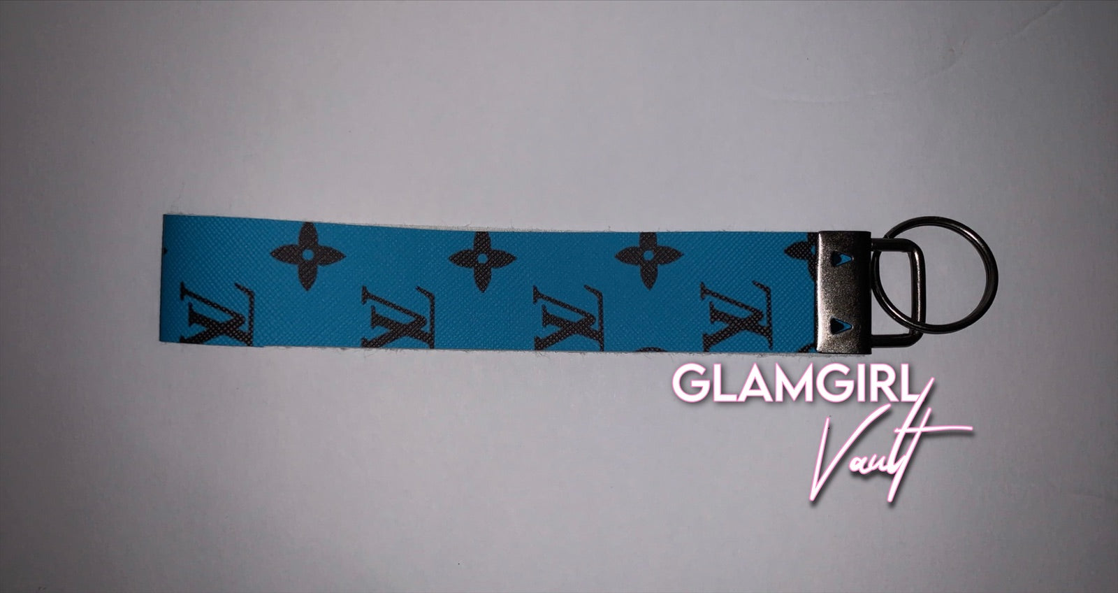 Wristlet keychain/key fob